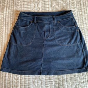 Athlete skort size XS. Denim stretch.